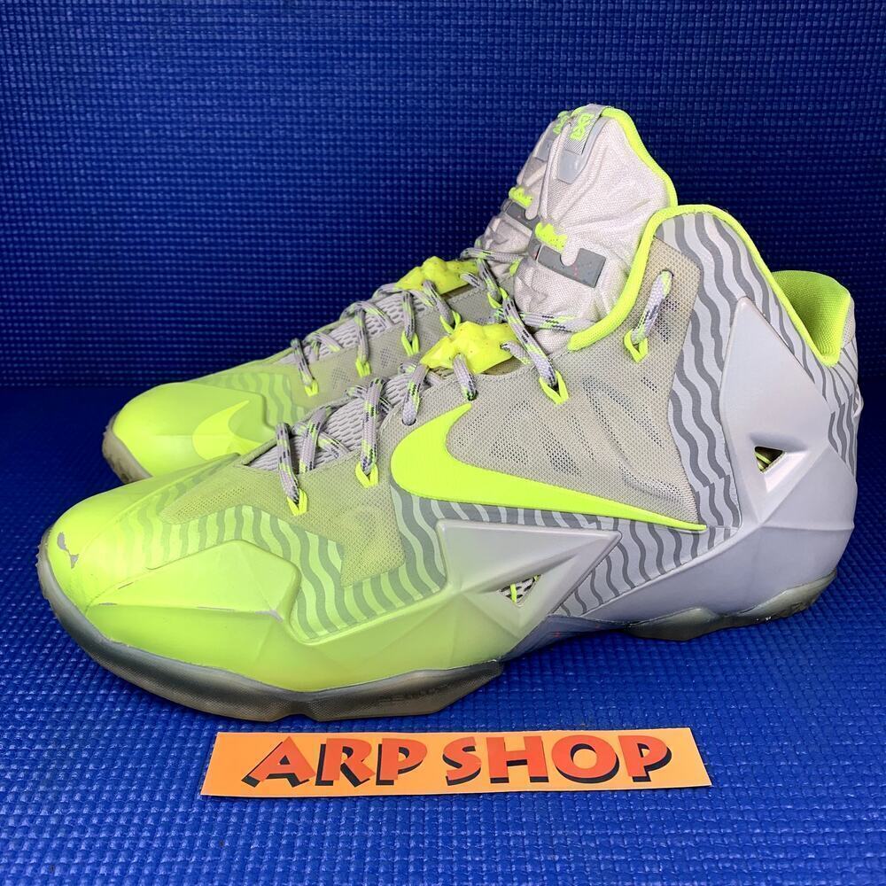 🔴 NIKE LEBRON 11 COLLECTION Men`s Size 11.5 Grey Basketball Shoes 683252-074
